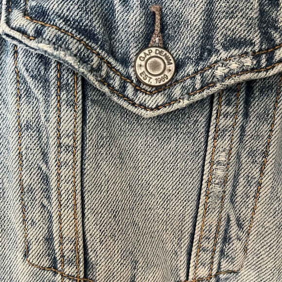 Straight over-sized denim jacket - Picture 3 of 3